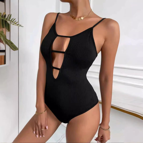 Damen figurbetontes Cut-Out Top aus Rippenstruktur Echo Archiv