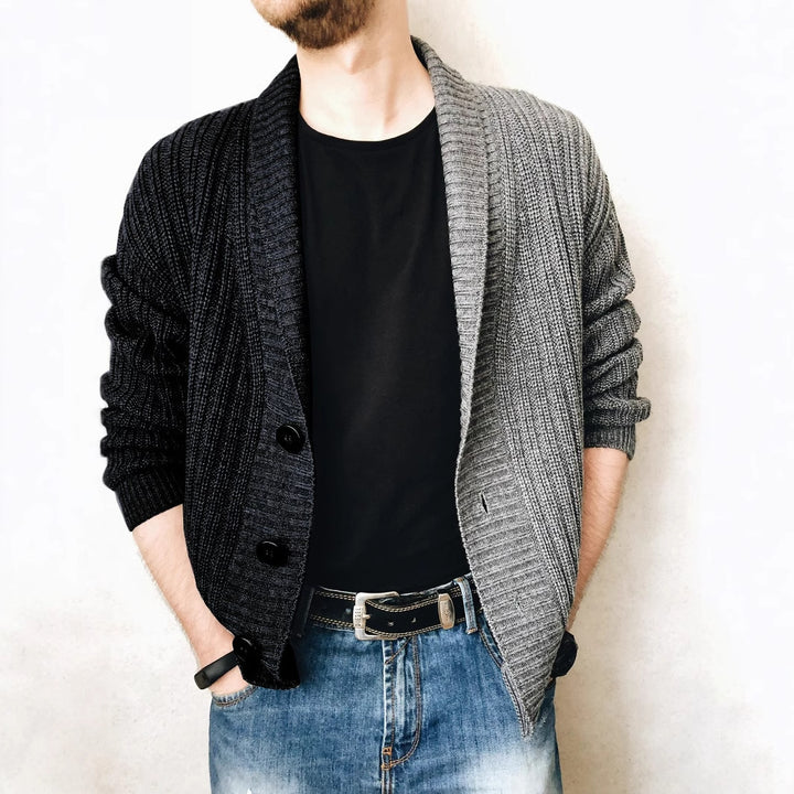 Herren Strickjacke mit modernem Strukturmuster und großen Knöpfen Echoarchiv