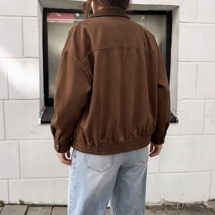 Damen Kurzjacke aus Wildlederimitat mit Cordkragen, Reißverschluss & Pattentaschen Echoarchiv
