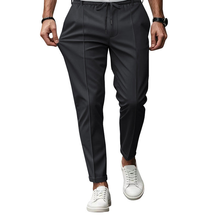 Herren Freizeit-Hose mit elastischem Bund und zeitgemäßem Slim Fit Echoarchiv