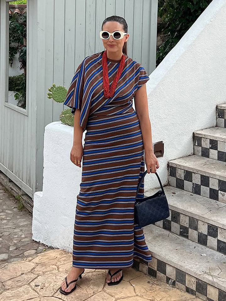 Damen Gestreiftes Maxikleid mit asymmetrischer Cape-Ärmelung & taillierter Silhouette Echoarchiv