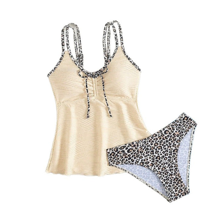 Damen Tankini mit modisch gerüschtem Oberteil und animalischem Print Echo Archiv