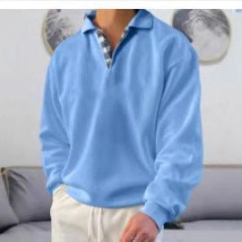 Herren Langarm Polohemd mit elegantem V-Ausschnitt und stilvollen Kontrastdetails Echoarchiv