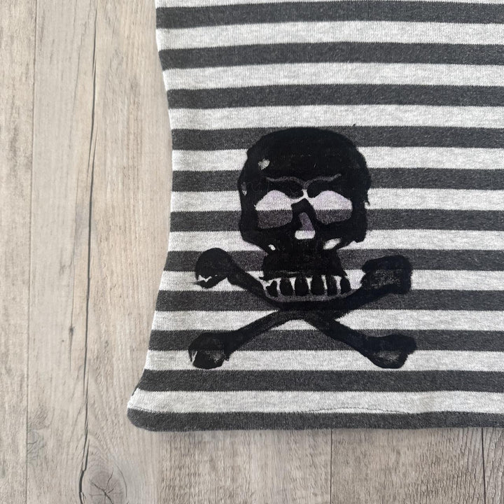 Damen gestreifter Schal mit Totenkopf-Design Echo Archiv