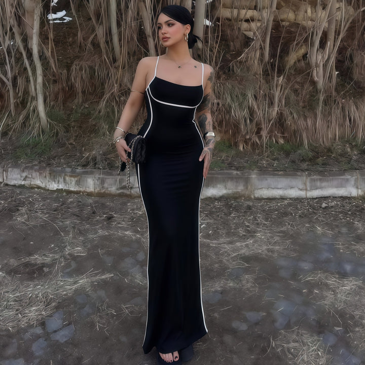 Damen elegantes Maxikleid mit schmalen Trägern und figurformendem Schnitt Echo Archiv