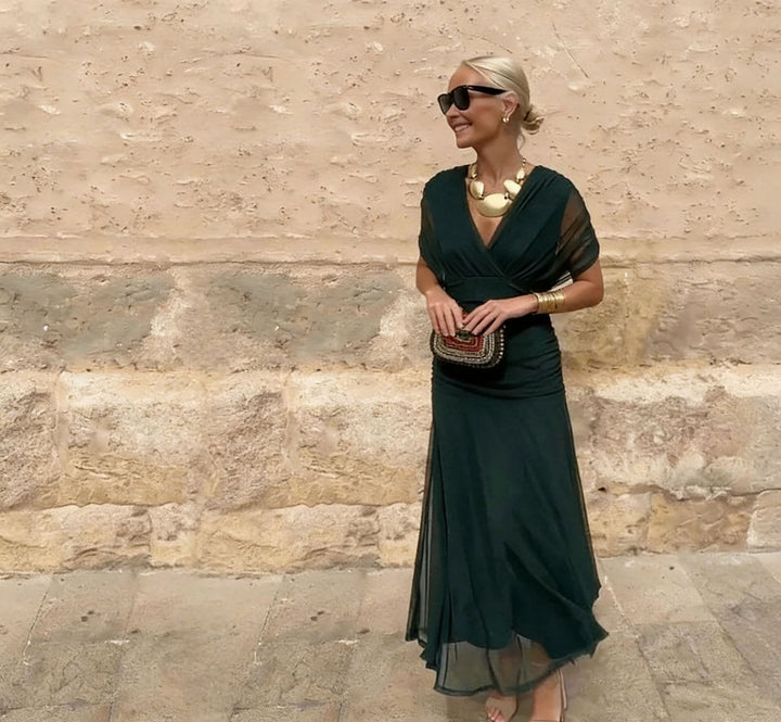 Damen Elegantes Abendkleid mit Off-Shoulder-Ausschnitt und Fließendem Rock Echo Archiv