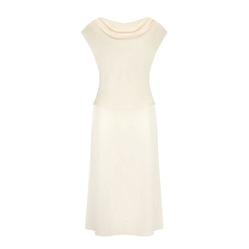 Damen elegantes Abendkleid mit fließendem Stoff und raffiniertem Halsausschnitt Echo Archiv