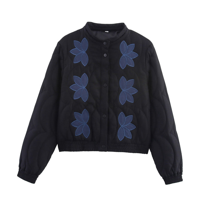 Damen Kurz geschnittene gesteppte Jacke mit Blumenapplikation und Stehkragen Echo Archiv