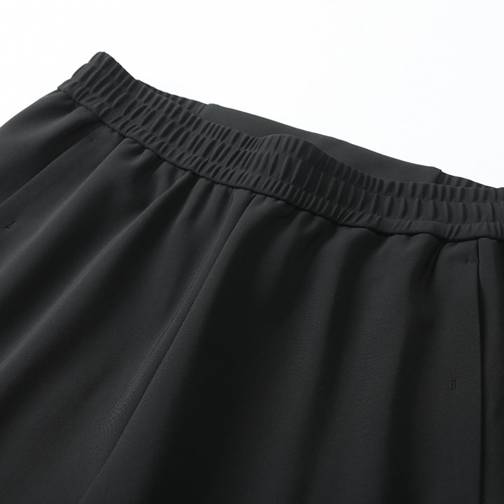 Herren Tapered Performance-Jogginghose aus stretch-Funktionsmaterial mit elastischem Bund & Reißverschlusstaschen Echoarchiv