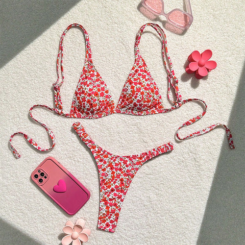 Damen Triangel-Bikini mit floralen Akzenten Echo Archiv