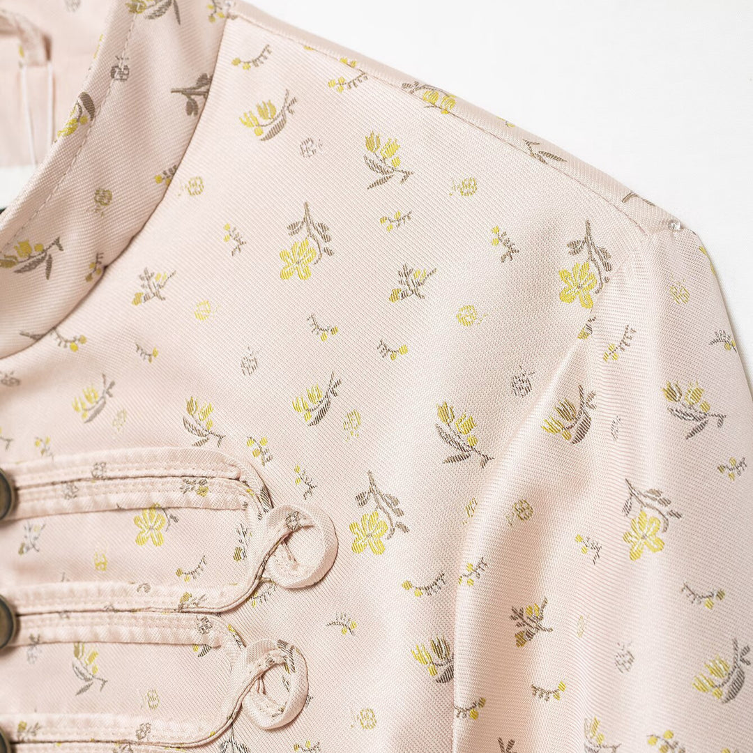 Damen Cropped‑Satin‑Jacke mit Mandarinkragen und dekorativer Kordierung Echoarchiv