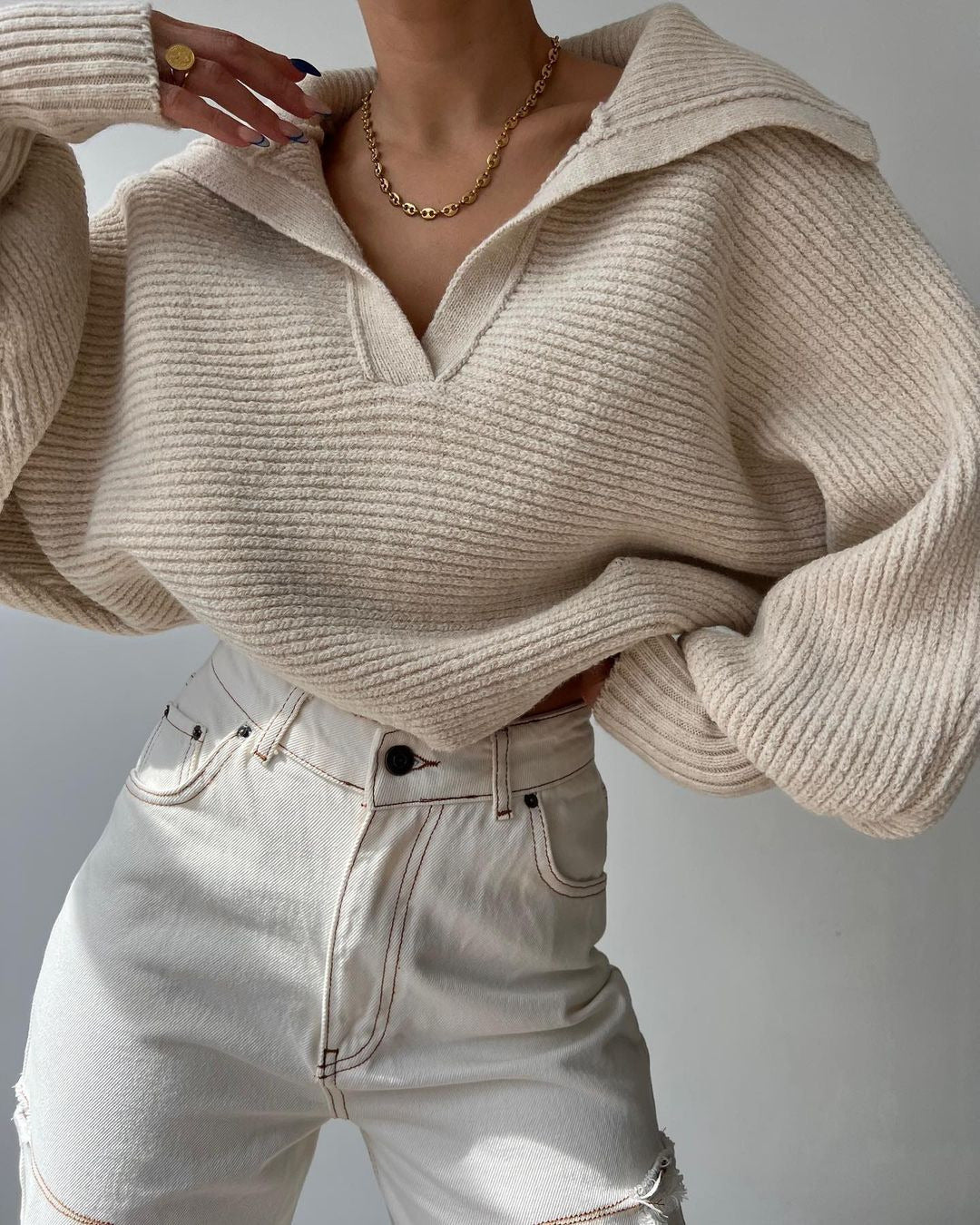 Damen Oversize Rippsweater mit Reverskragen und tiefem V‑Ausschnitt Echoarchiv