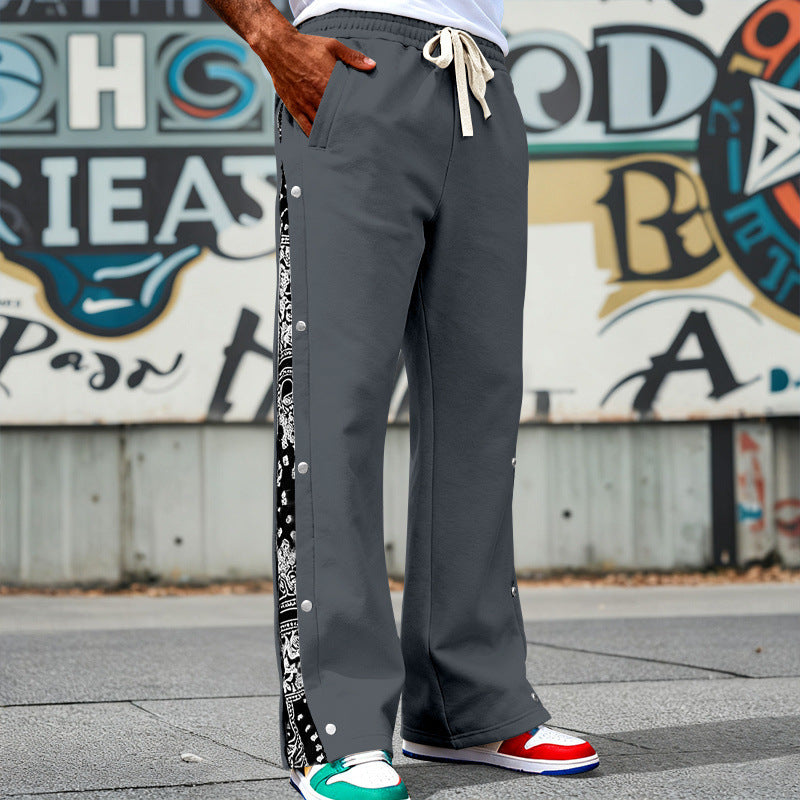 Herren Weite Snap-Trackhose mit Tunnelzug, seitlicher Bandana-Blende und Druckknopfleiste – Sorevano
