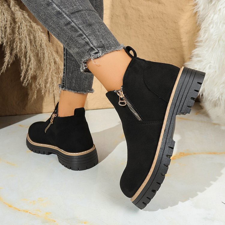 Damen nan knöchelhohe Wildlederimitat-Stiefelette mit seitlichem Reißverschluss, Zuglasche und robust profilierter Gummisohle Echo Archiv