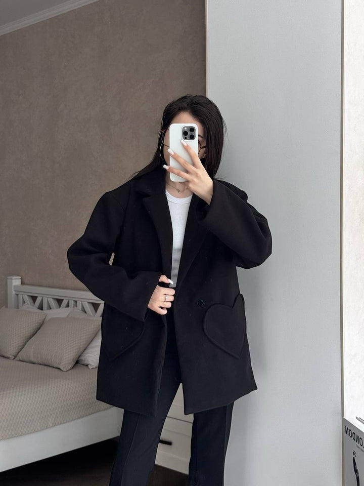 Damen Oversized Blazer-Mantel mit herzförmigen Taschen Echoarchiv