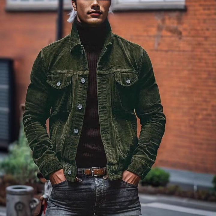 Herren Cordjacke mit klassischem Schnitt und praktischen Brusttaschen Echoarchiv