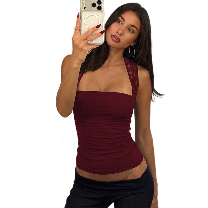 Damen Top mit feinen Spitzen-Details und figurbetontem Schnitt Echo Archiv