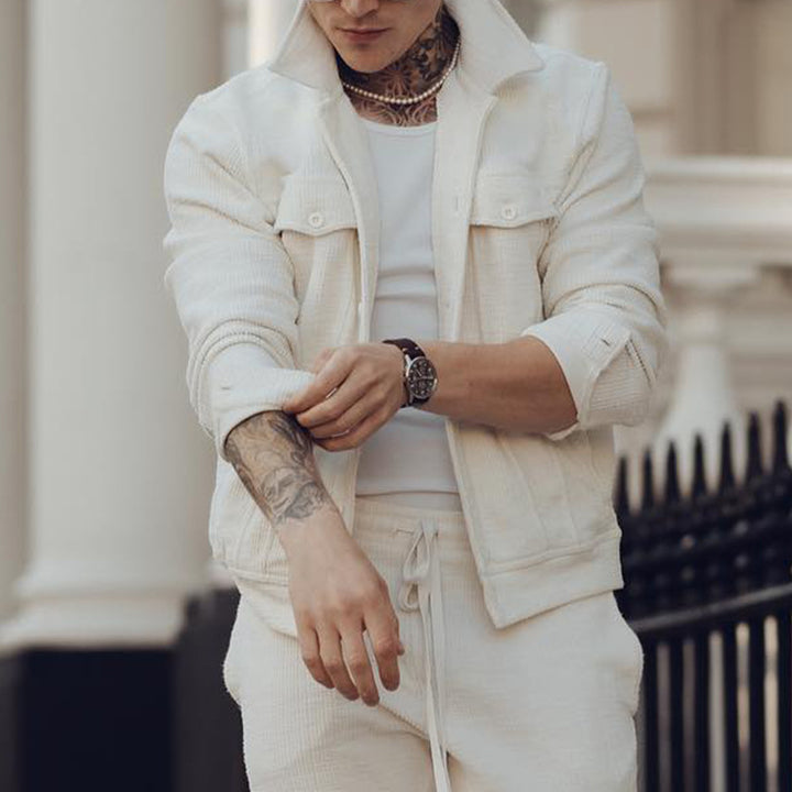Herren lässige Freizeitjacke im strukturierten Design mit passenden Jogginghosen Echoarchiv