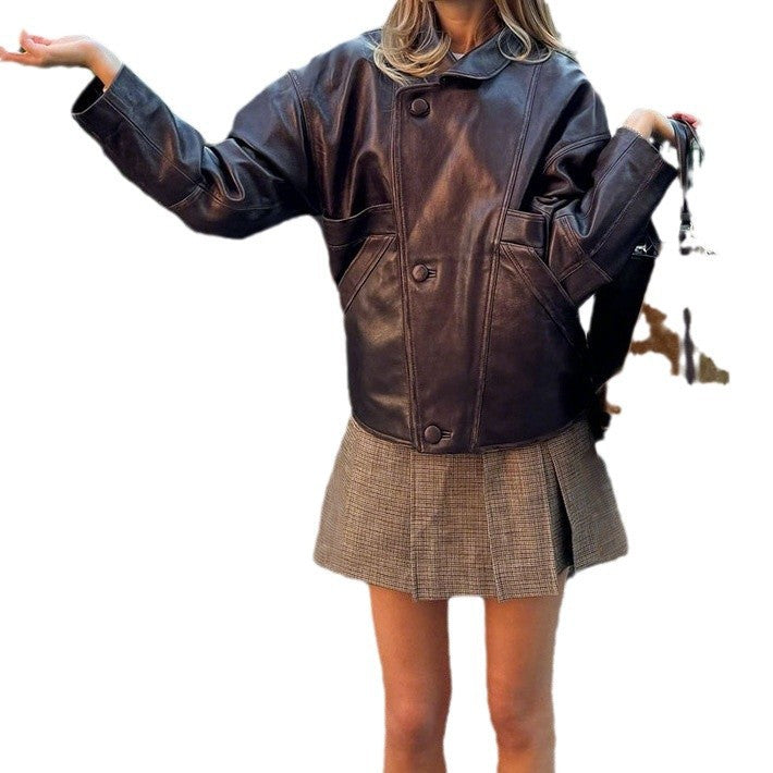 Damen Kurz geschnittene Oversize-Lederjacke mit Rundkragen und Pattentaschen Echo Archiv