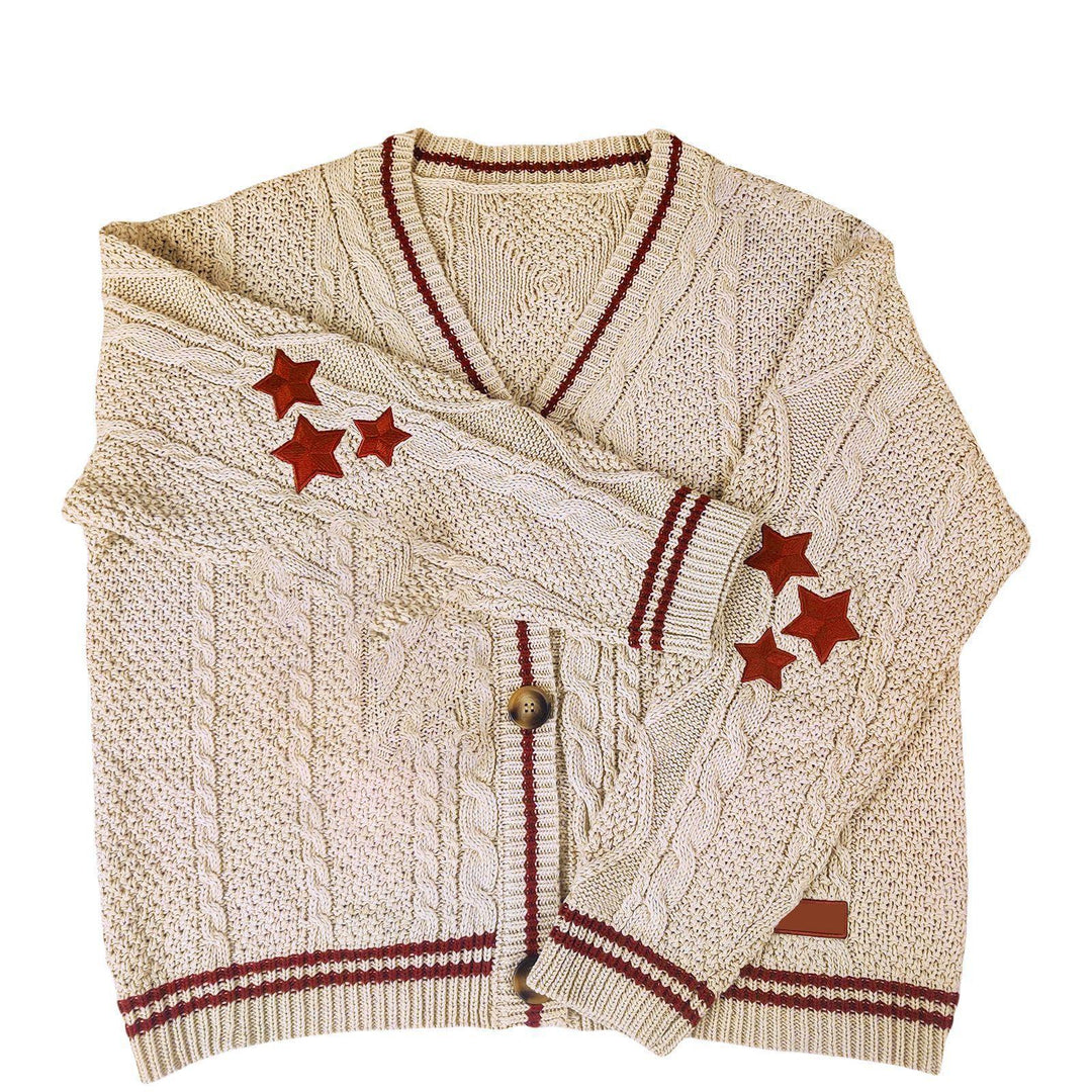 Damen nan oversized Zopfmuster-Cardigan mit V-Ausschnitt, Knopfleiste und Sternapplikationen Echo Archiv
