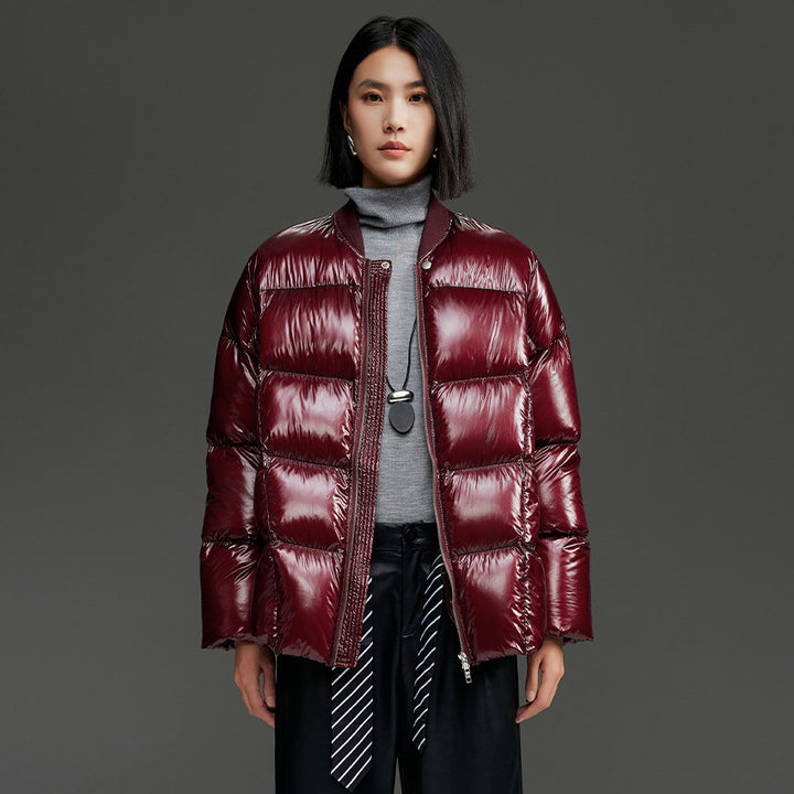 Damen Kurze gestepptte Daunenjacke mit glänzender Shell und Boxy-Silhouette Echoarchiv