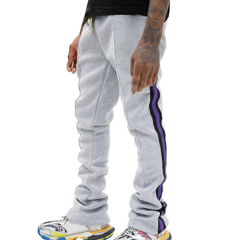 Herren Slim-Fit Jogginghose mit Tunnelzug, markanten Ziernähten & seitlichem Panel – Sorevano