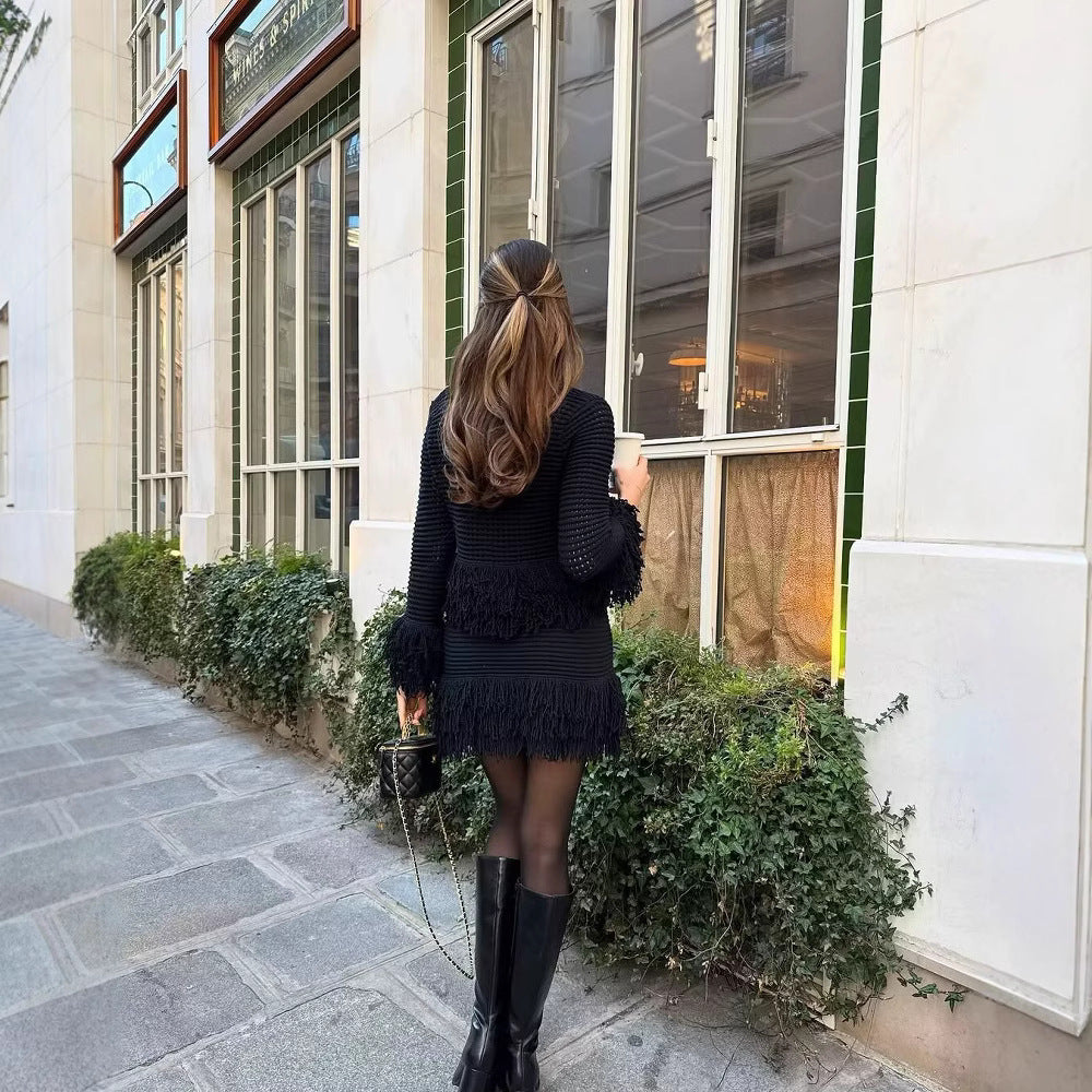 Damen Taillierte Strickjacke mit Fransenbesatz und Hemdkragen Echo Archiv
