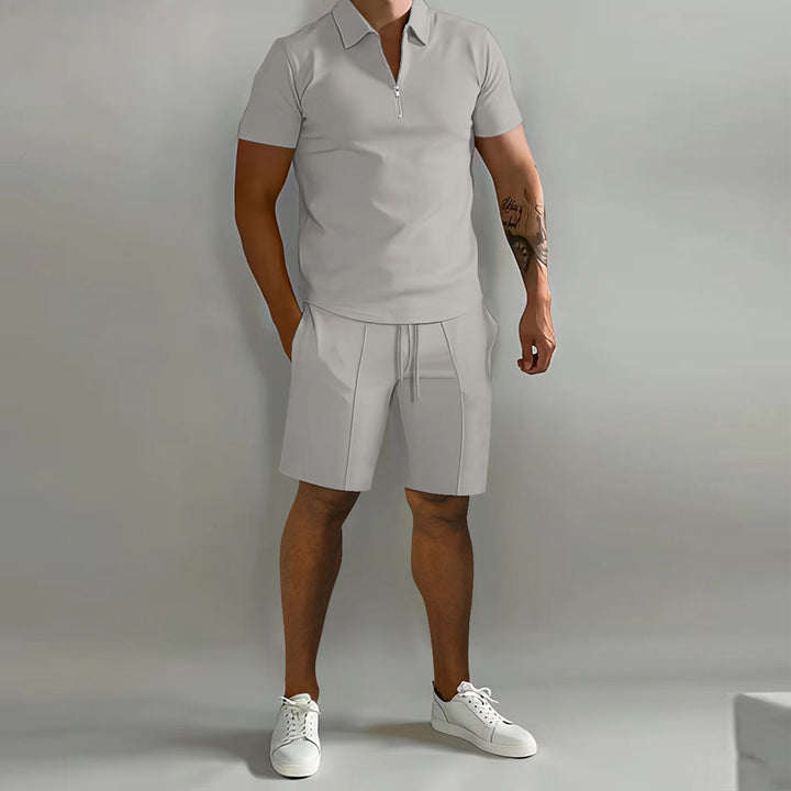 Herren sportliches Kurzarm-Poloshirt mit Reißverschluss und passenden Shorts Echoarchiv