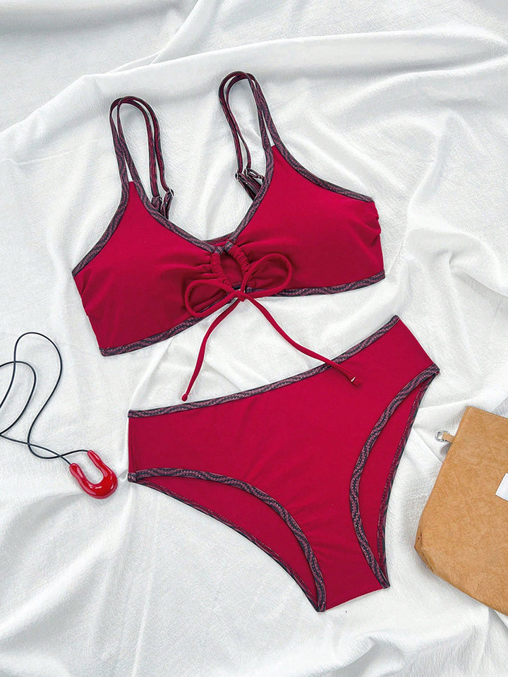 Damen Triangel-Bikini mit Schlaufen-Detail und hoher Taille Echo Archiv