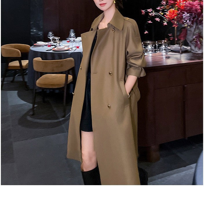 Damen Eleganter Trenchcoat mit modernem Design Echoarchiv