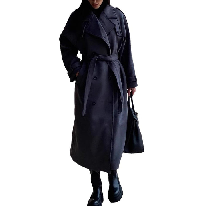 Damen Extravagant geschnittener Oversize-Wollmantel mit Schulterklappen und weitem Schalkragen Echo Archiv