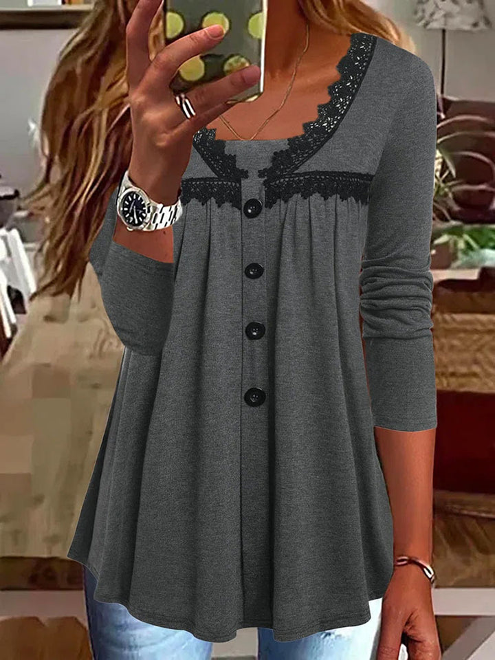 Damen A-Linien Tunika-Shirt mit Knopfleiste, Spitzen‑YokEchoarchivesatz und geraffter Empire‑Naht – Lunéa