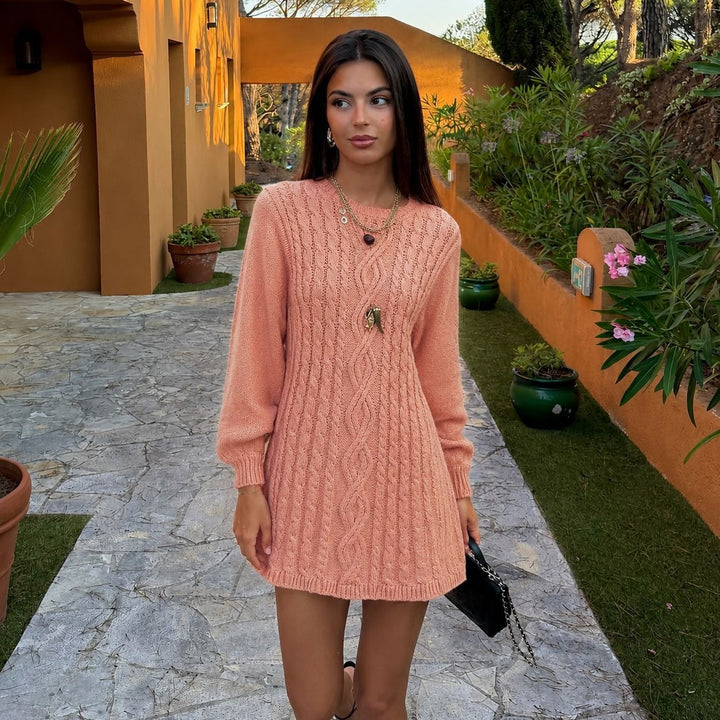 Damen Strickkleid mit Zopfmuster und Ballonärmeln – Mavelle