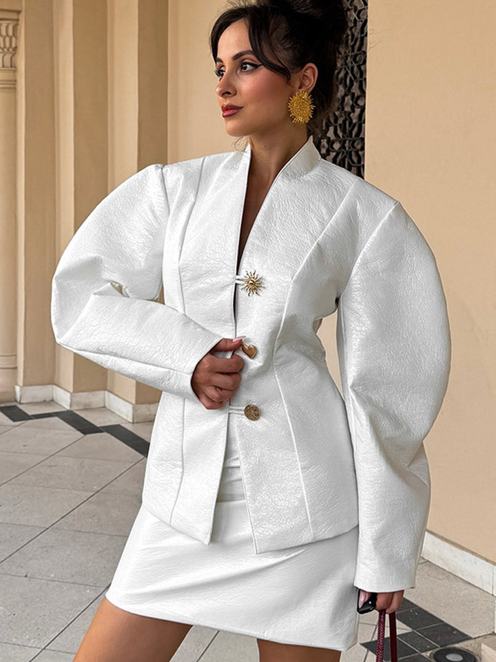 Damen Tailliertes Blazer‑Kostüm mit skulpturalen Ballonärmeln und Minirock Echoarchiv