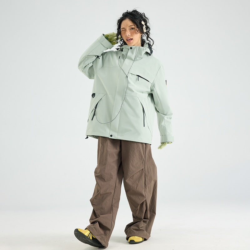 Herren Wasserdichte Outdoor-Softshelljacke mit Kapuze, hohem Stehkragen & Reißverschlusstaschen Echoarchiv