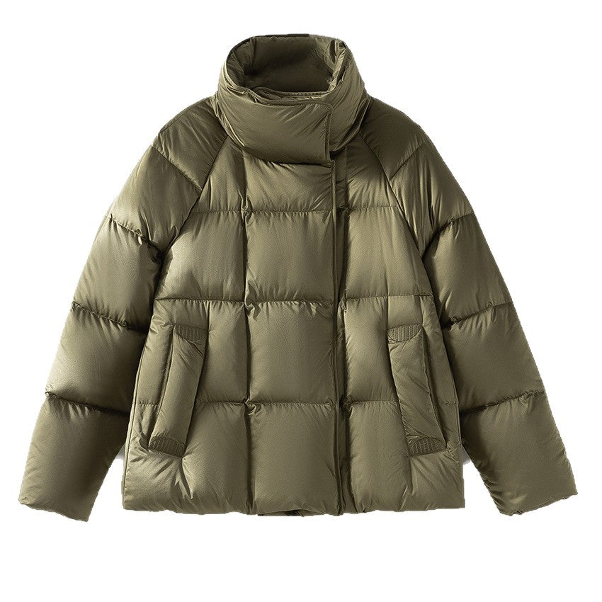 Damen Kurze Boxy-Pufferjacke mit hohem Stehkragen und Raglanärmeln Echoarchiv