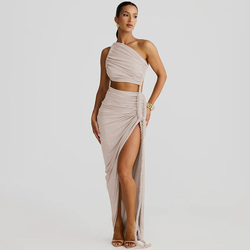 Damen Elegantes, einseitiges Maxikleid mit raffinierten Drapierungen Echo Archiv