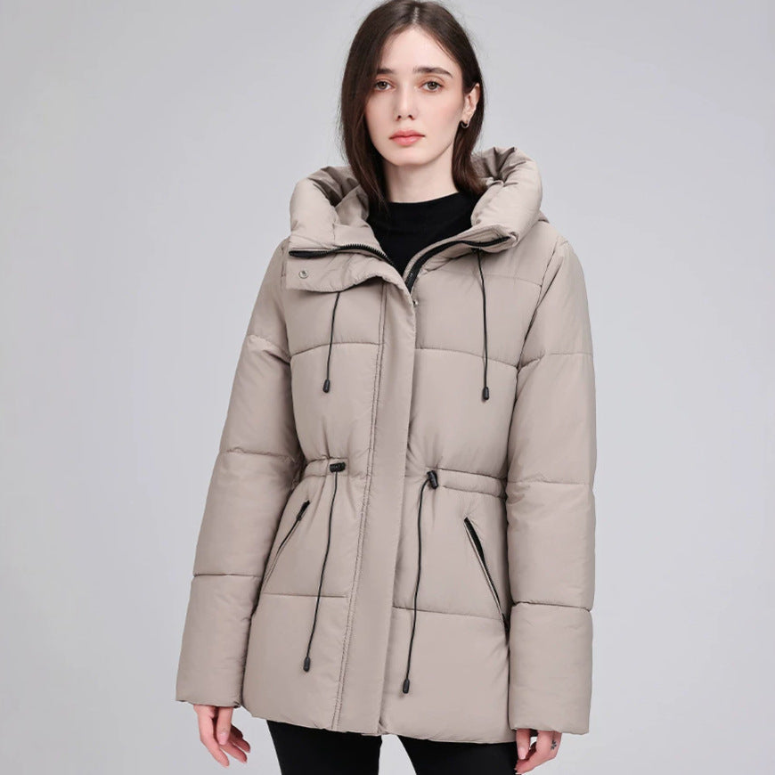 Damen Wattierter Mid‑Length Parka mit Kapuze, Taillenzug und Reißverschlusstaschen Echo Archiv