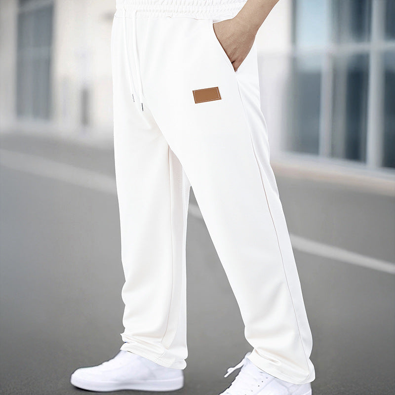 Herren Sportliche Jogginghose mit elastischem Bund und praktischen Taschen Echoarchiv