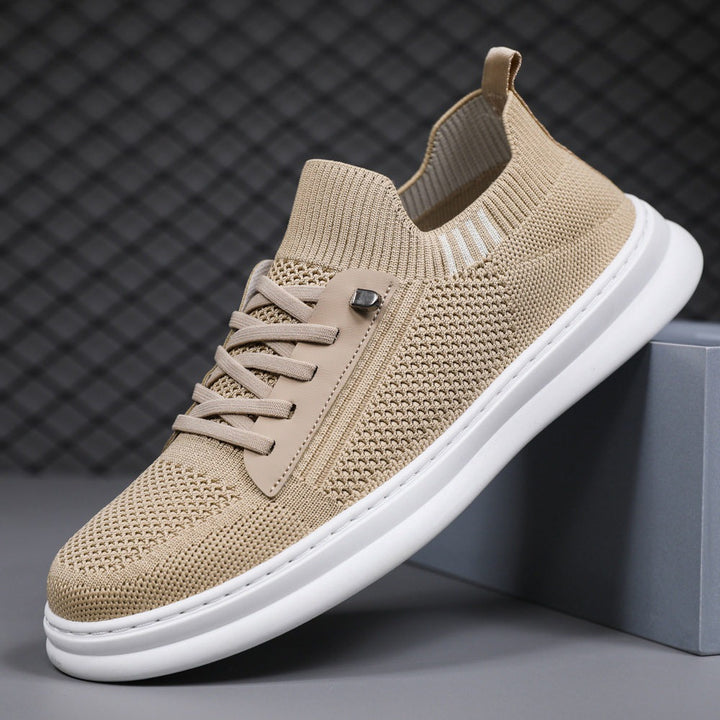 Herren Atmungsaktive Sneakers mit elastischem Schnürsystem Echoarchiv