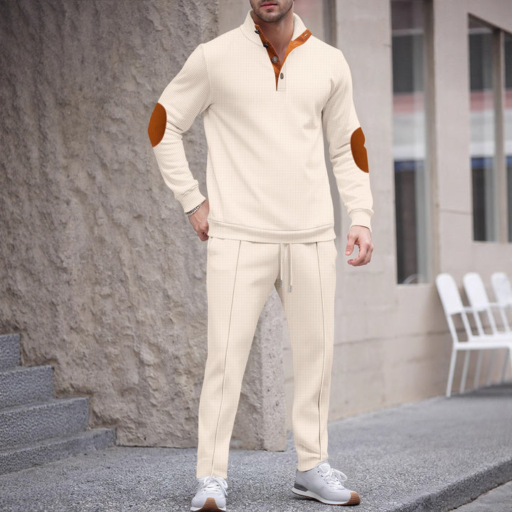 Herren Sportanzug im lässigen Design Echoarchiv