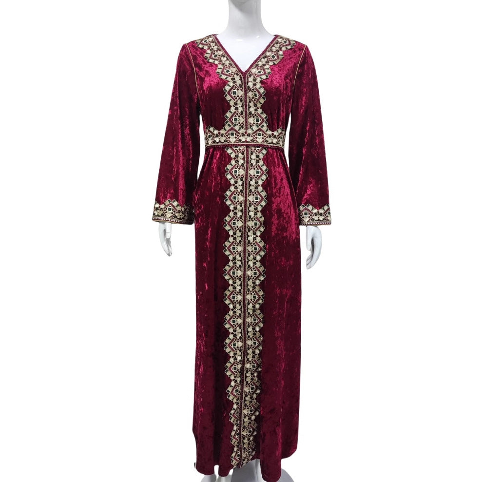 Damen Samt‑Maxikleid im Kaftanstil mit bestickter Mittelblende und Taillengürtel Echoarchiv