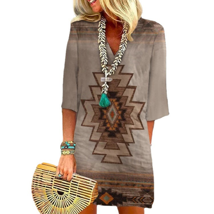 Damen Boho Tunika Kleid mit V-Ausschnitt, 3/4 Ärmeln und geometrischem ethnischem Druck – Lunéa