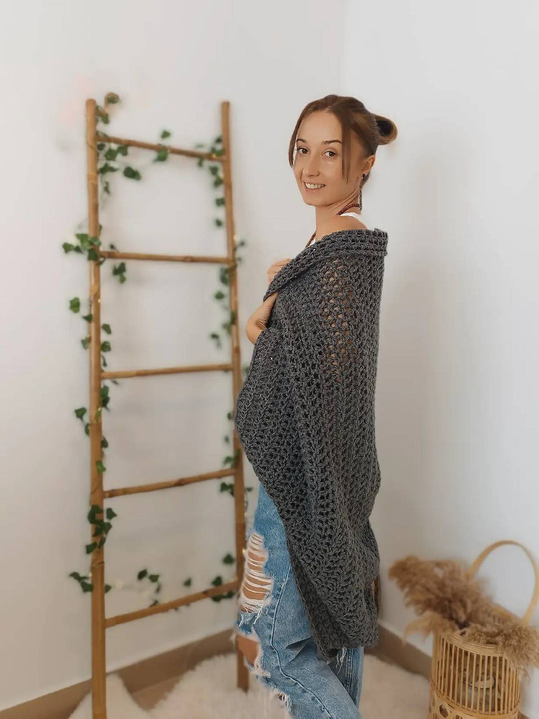 Damen Oversized gehäkelter Poncho Schal aus grobem Strick Drune
