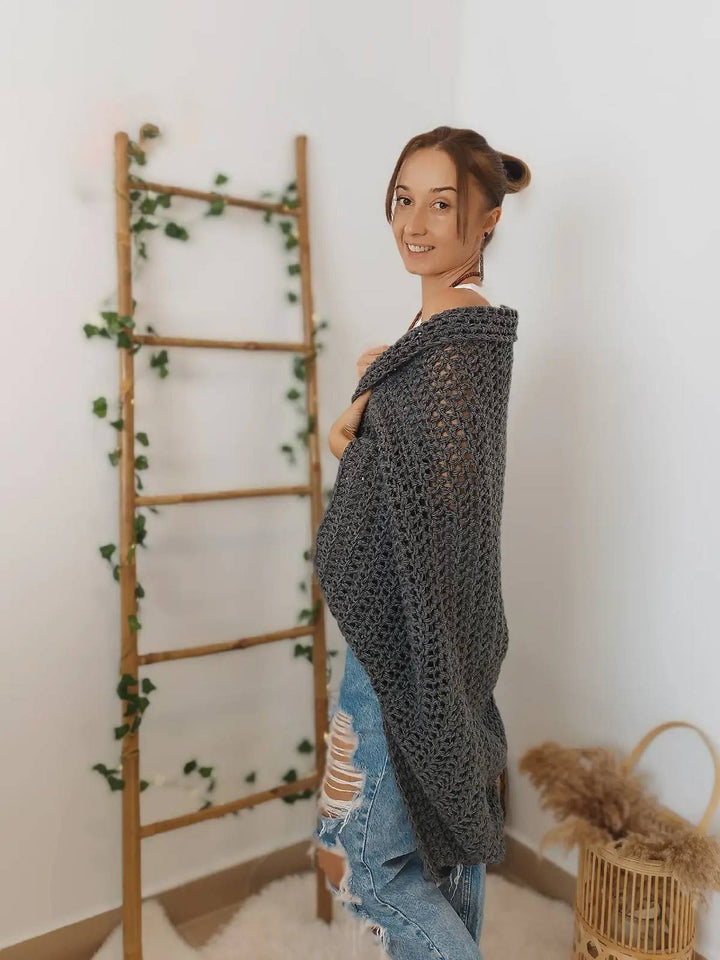 Damen Oversized gehäkelter Poncho Schal aus grobem Strick Drune