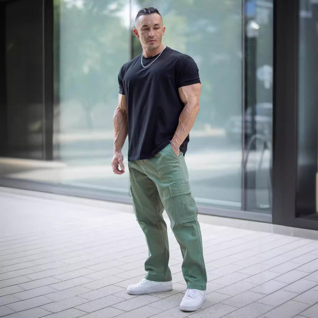 Herren Cargo-Hose mit multifunktionalen Taschen und ergonomischem Schnitt – Bravaro