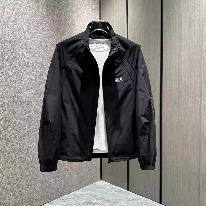 Herren Leichte Sportjacke mit hohen Funktionalitäten Echoarchiv