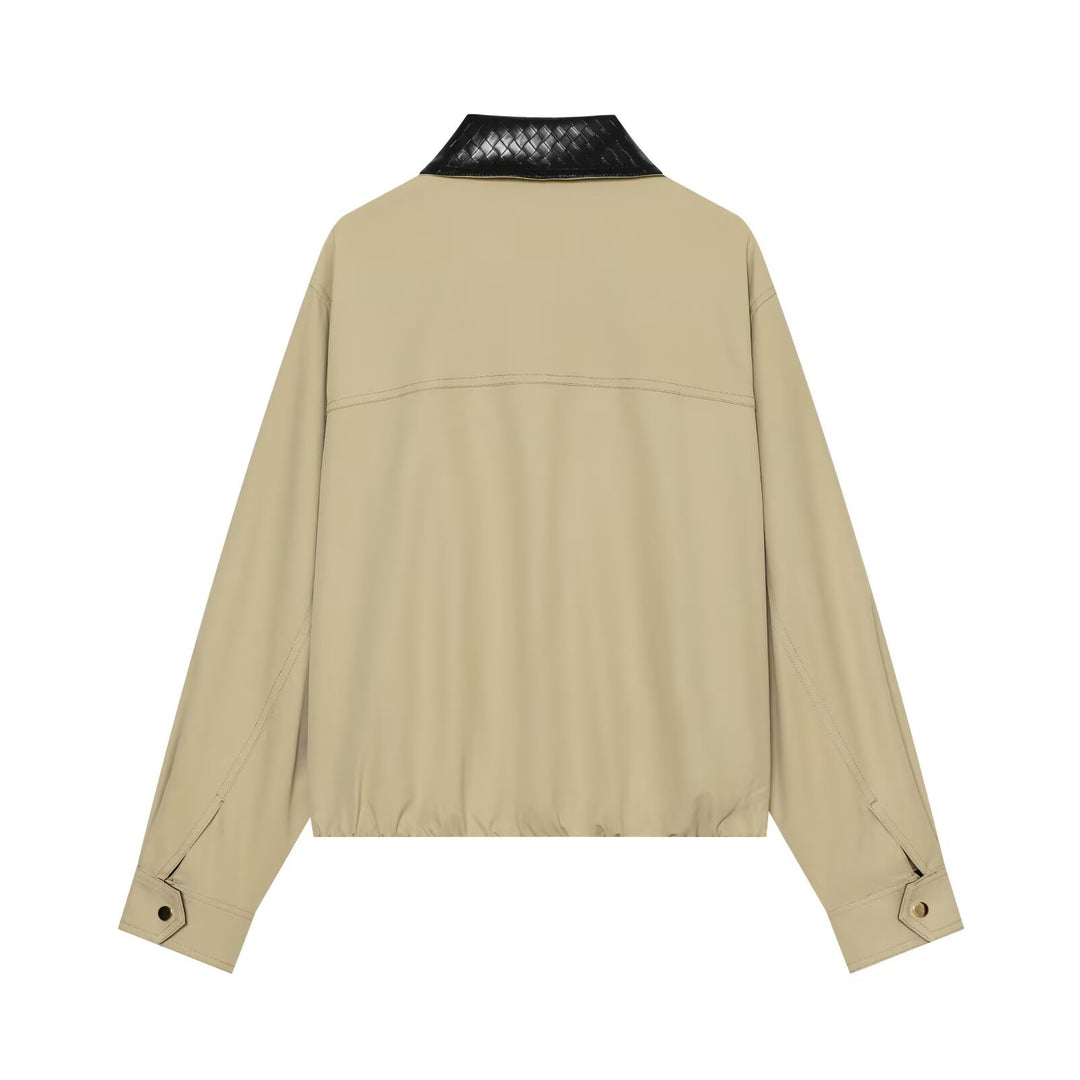 Damen Leichte Oversize Blousonjacke mit kontrastierendem geprägtem Kunstlederkragen Echo Archiv
