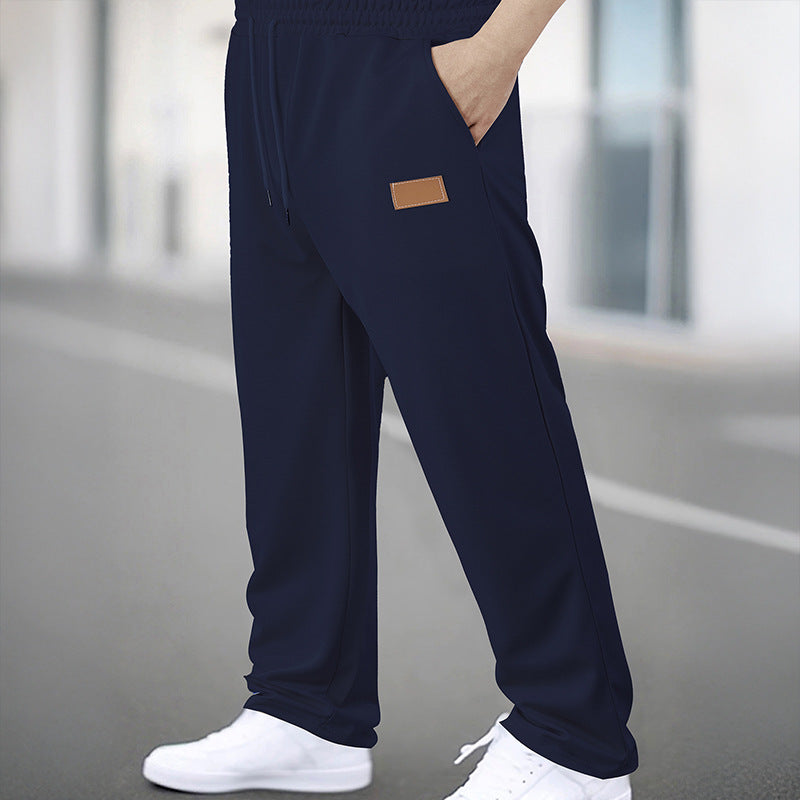 Herren Sportliche Jogginghose mit elastischem Bund und praktischen Taschen Echoarchiv