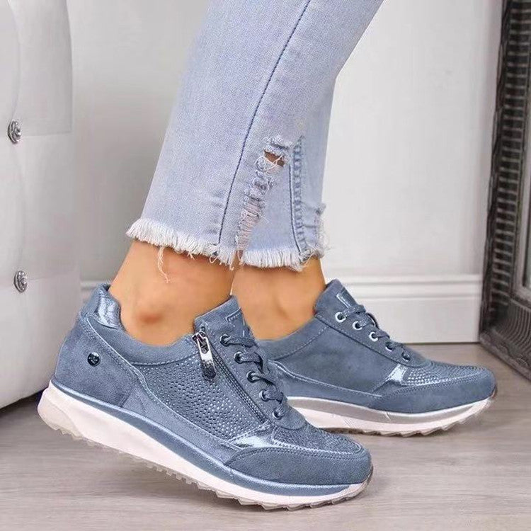 Damen Casual-Keil-Sneaker aus Velours- und Meshmix mit seitlichem Reißverschluss und profilierter Plateausohle – Névara